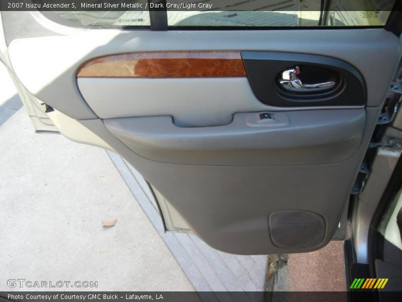Mineral Silver Metallic / Dark Gray/Light Gray 2007 Isuzu Ascender S