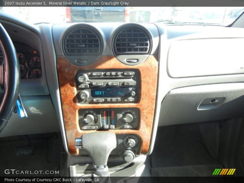 Mineral Silver Metallic / Dark Gray/Light Gray 2007 Isuzu Ascender S