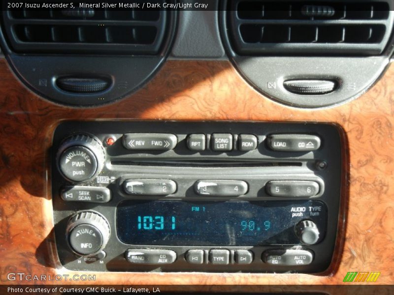 Audio System of 2007 Ascender S