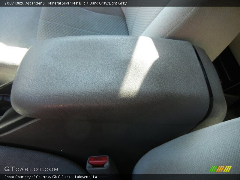 Mineral Silver Metallic / Dark Gray/Light Gray 2007 Isuzu Ascender S
