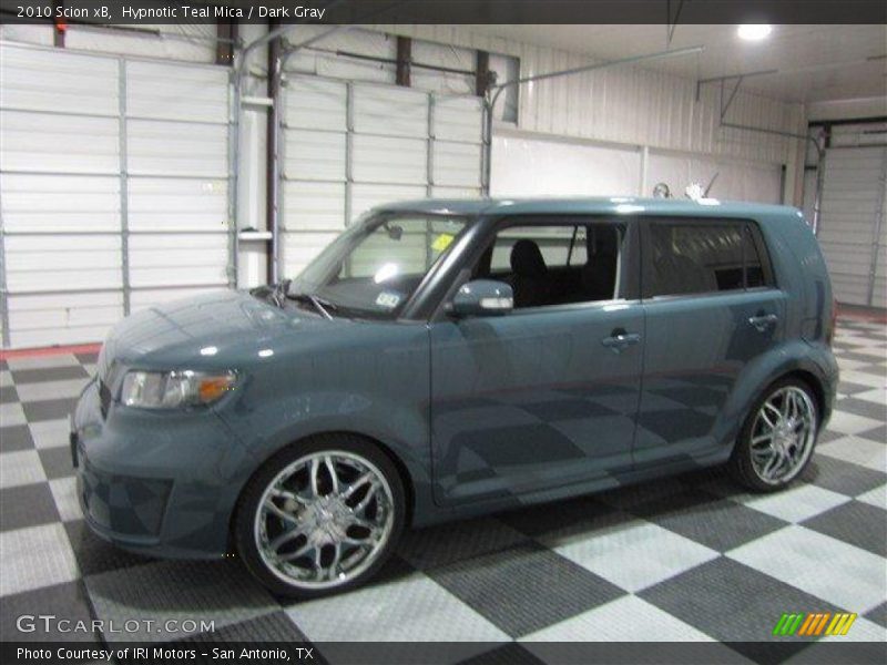 Hypnotic Teal Mica / Dark Gray 2010 Scion xB