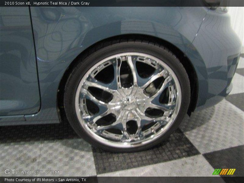 Hypnotic Teal Mica / Dark Gray 2010 Scion xB