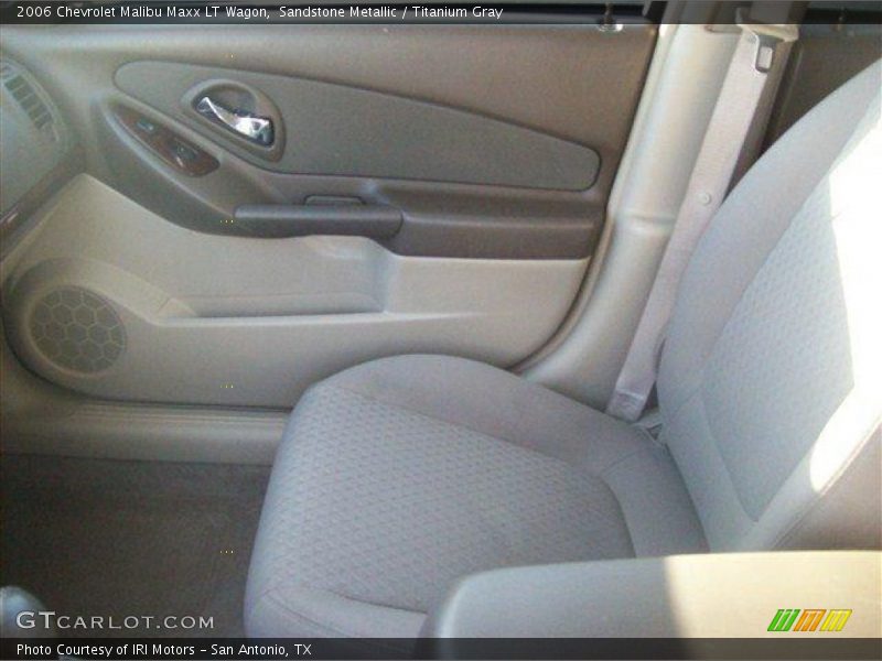 Sandstone Metallic / Titanium Gray 2006 Chevrolet Malibu Maxx LT Wagon