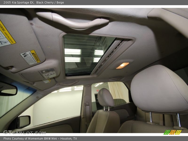 Black Cherry / Beige 2005 Kia Sportage EX