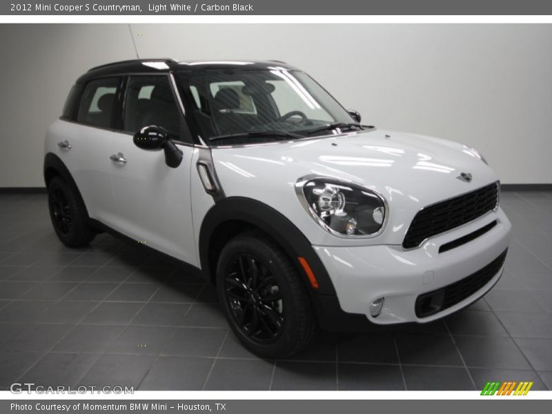 Light White / Carbon Black 2012 Mini Cooper S Countryman