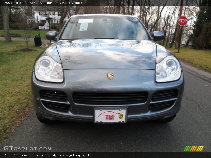Titanium Metallic / Black 2005 Porsche Cayenne S
