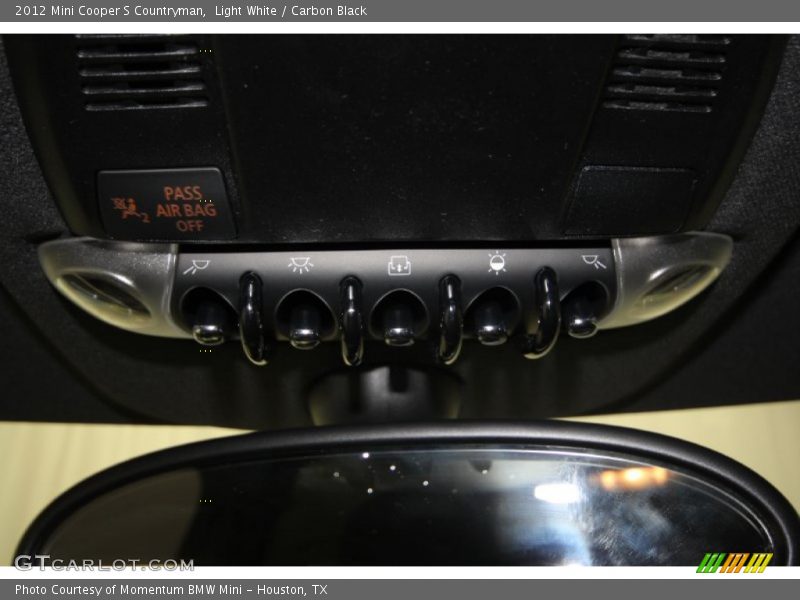 Light White / Carbon Black 2012 Mini Cooper S Countryman