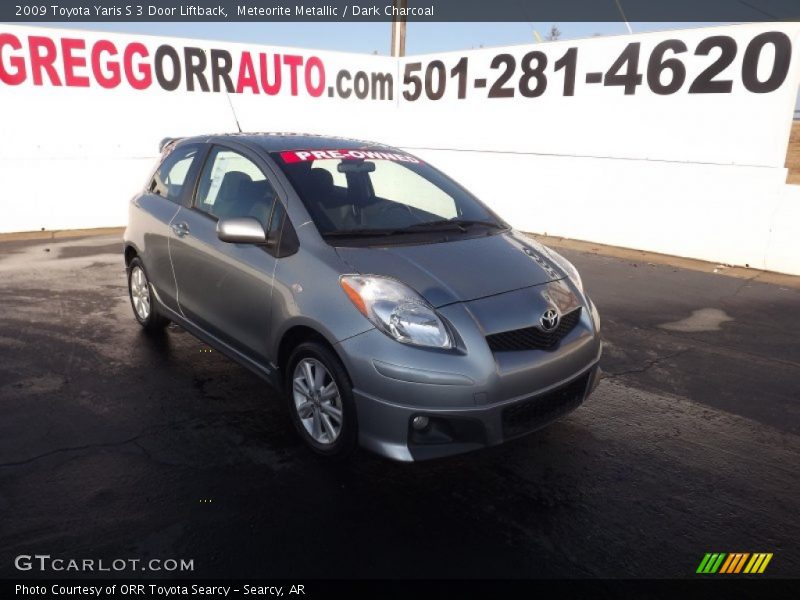 Meteorite Metallic / Dark Charcoal 2009 Toyota Yaris S 3 Door Liftback