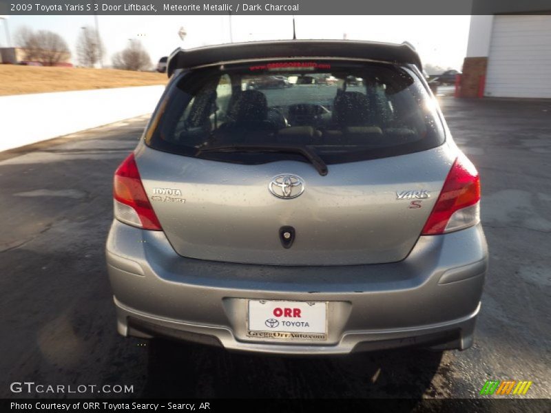  2009 Yaris S 3 Door Liftback Logo