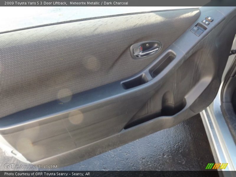 Meteorite Metallic / Dark Charcoal 2009 Toyota Yaris S 3 Door Liftback