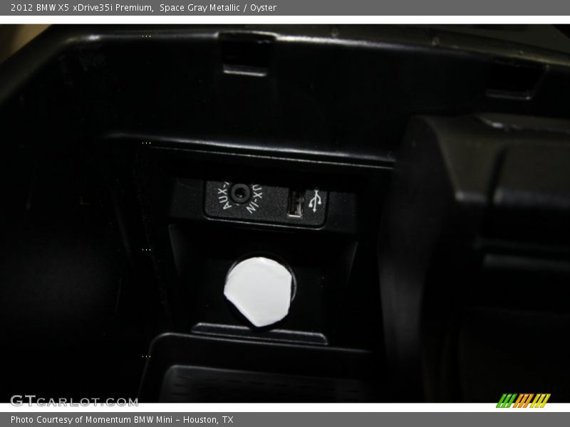 Space Gray Metallic / Oyster 2012 BMW X5 xDrive35i Premium
