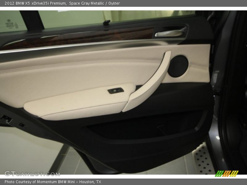 Space Gray Metallic / Oyster 2012 BMW X5 xDrive35i Premium