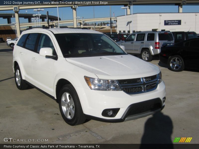 Ivory White Tri-Coat / Black/Light Frost Beige 2012 Dodge Journey SXT