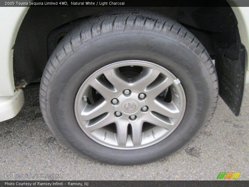 Natural White / Light Charcoal 2005 Toyota Sequoia Limited 4WD