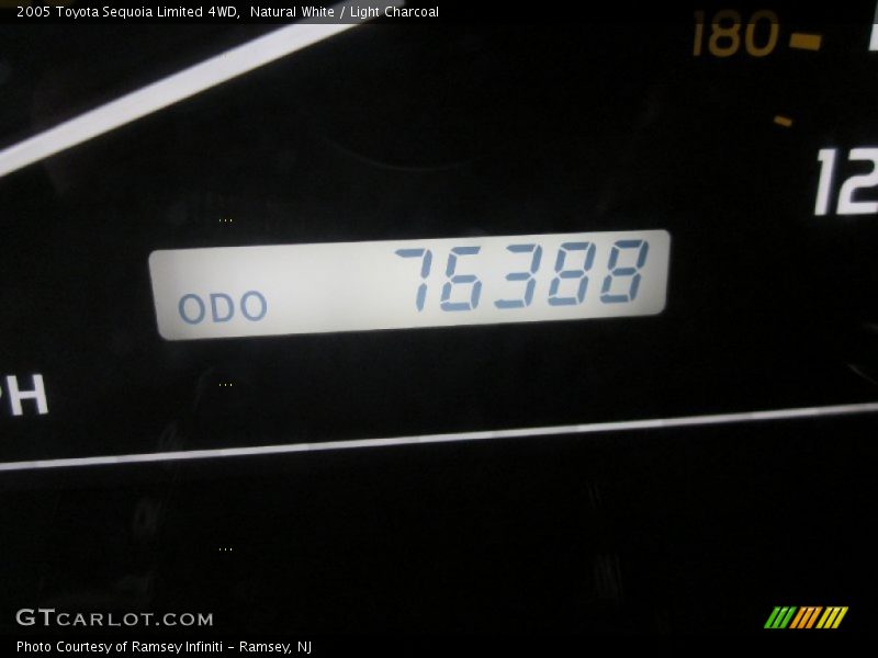 Natural White / Light Charcoal 2005 Toyota Sequoia Limited 4WD