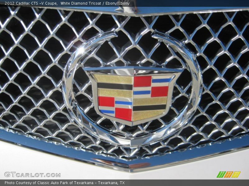  2012 CTS -V Coupe Logo