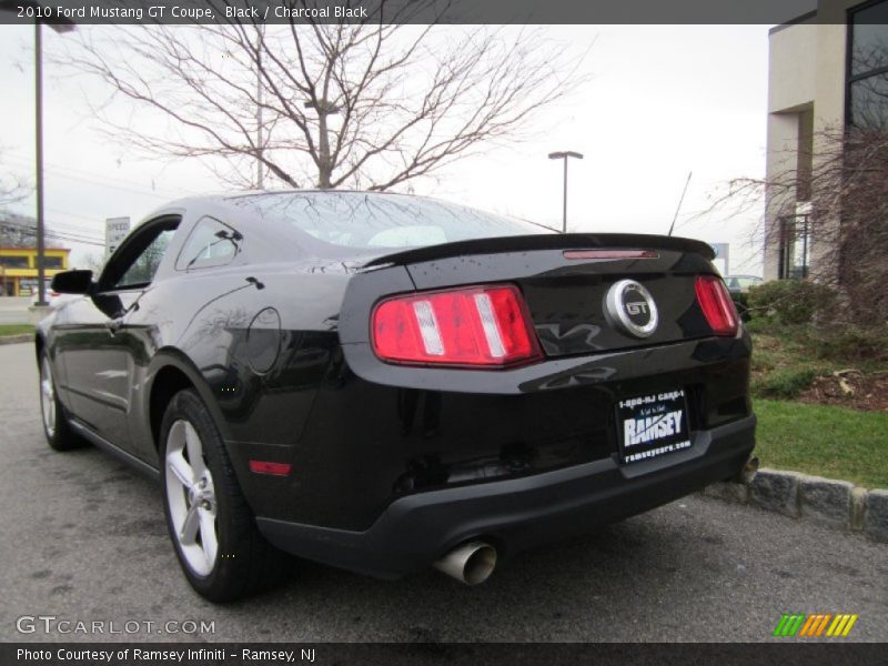 Black / Charcoal Black 2010 Ford Mustang GT Coupe