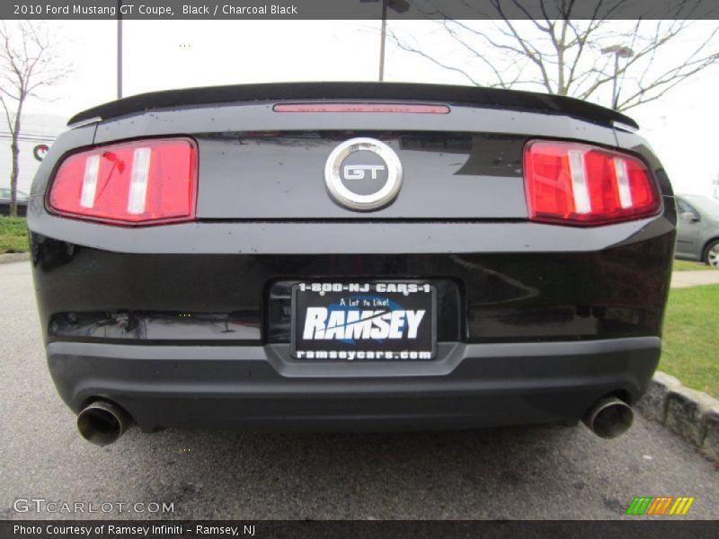Black / Charcoal Black 2010 Ford Mustang GT Coupe