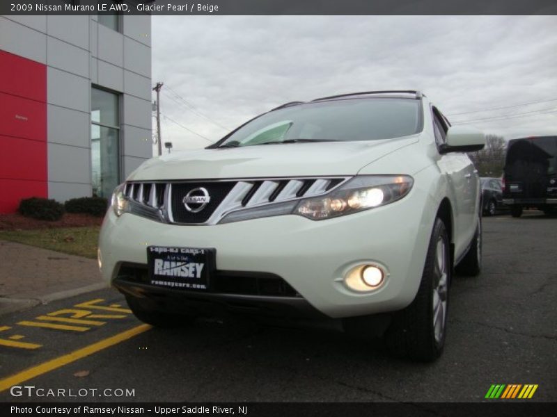 Glacier Pearl / Beige 2009 Nissan Murano LE AWD