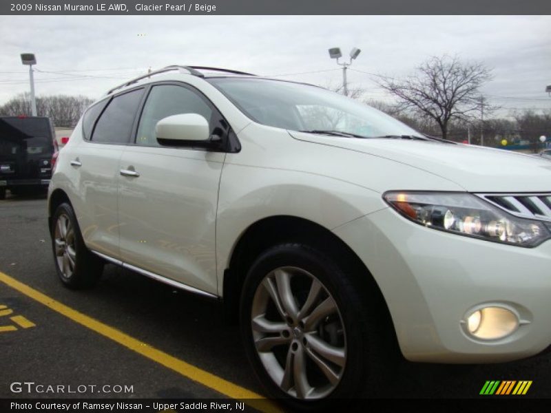 Glacier Pearl / Beige 2009 Nissan Murano LE AWD