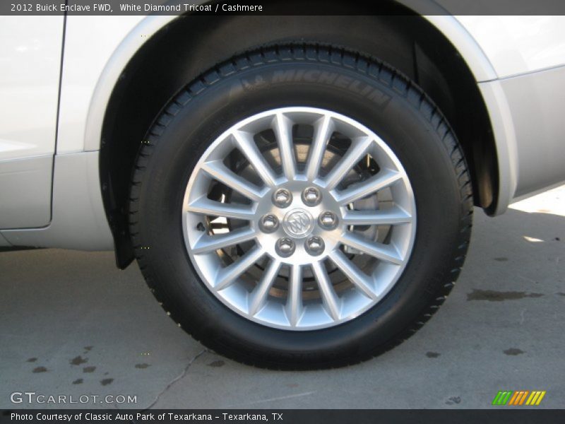 White Diamond Tricoat / Cashmere 2012 Buick Enclave FWD