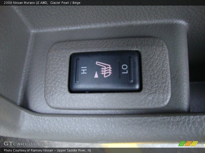 Glacier Pearl / Beige 2009 Nissan Murano LE AWD