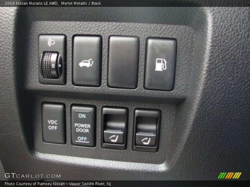 Merlot Metallic / Black 2009 Nissan Murano LE AWD