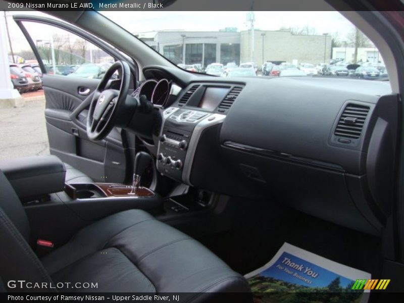 Merlot Metallic / Black 2009 Nissan Murano LE AWD