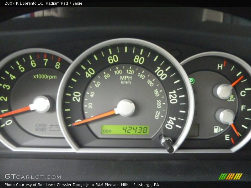 Radiant Red / Beige 2007 Kia Sorento LX