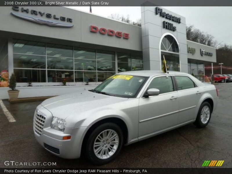 Bright Silver Metallic / Dark Slate Gray 2008 Chrysler 300 LX