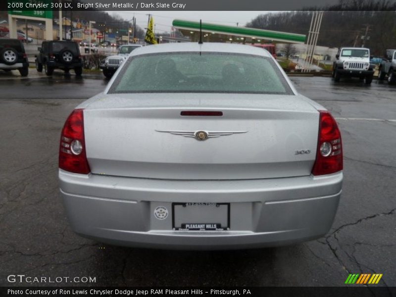 Bright Silver Metallic / Dark Slate Gray 2008 Chrysler 300 LX