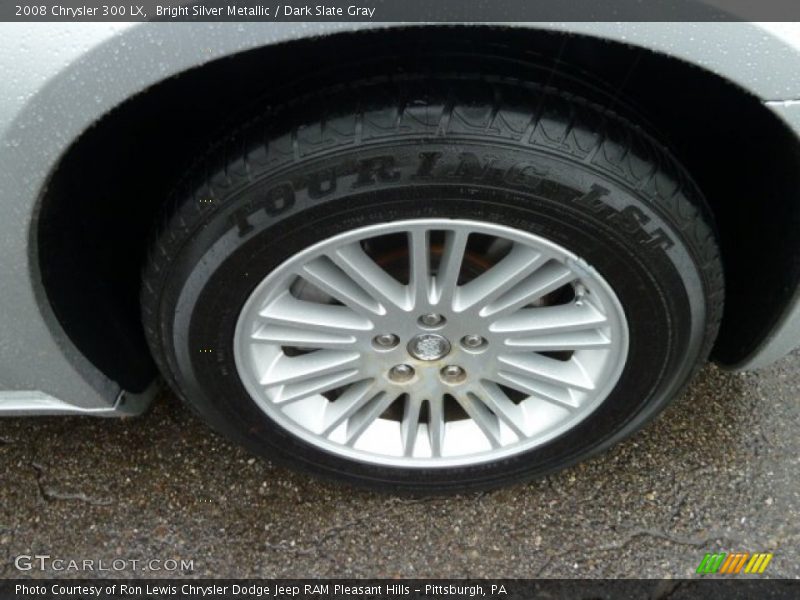 Bright Silver Metallic / Dark Slate Gray 2008 Chrysler 300 LX