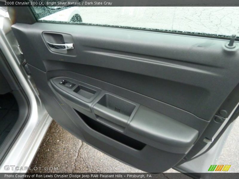Bright Silver Metallic / Dark Slate Gray 2008 Chrysler 300 LX