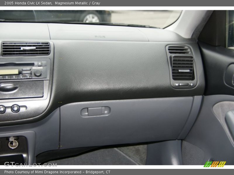 Magnesium Metallic / Gray 2005 Honda Civic LX Sedan