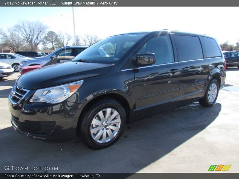 Twilight Gray Metallic / Aero Gray 2012 Volkswagen Routan SEL