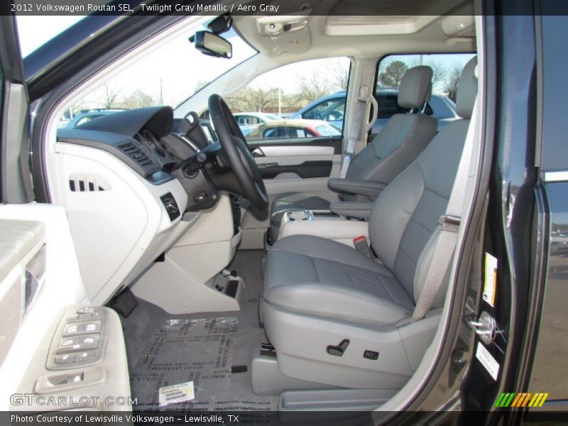 Twilight Gray Metallic / Aero Gray 2012 Volkswagen Routan SEL