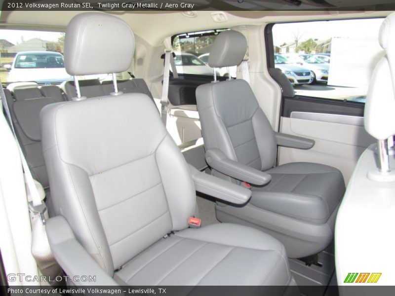 Twilight Gray Metallic / Aero Gray 2012 Volkswagen Routan SEL
