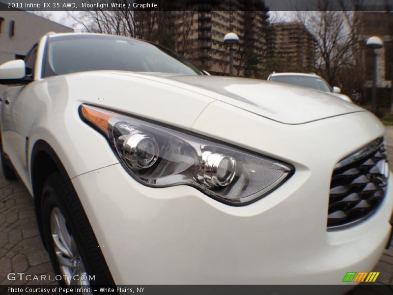 Moonlight White / Graphite 2011 Infiniti FX 35 AWD