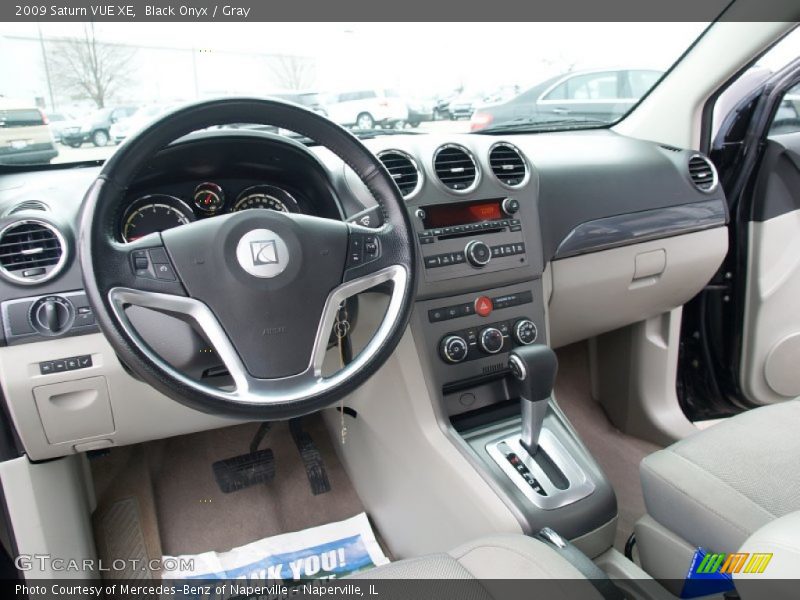Black Onyx / Gray 2009 Saturn VUE XE