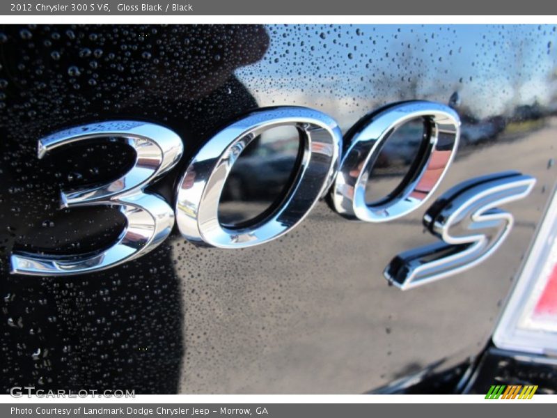 Gloss Black / Black 2012 Chrysler 300 S V6