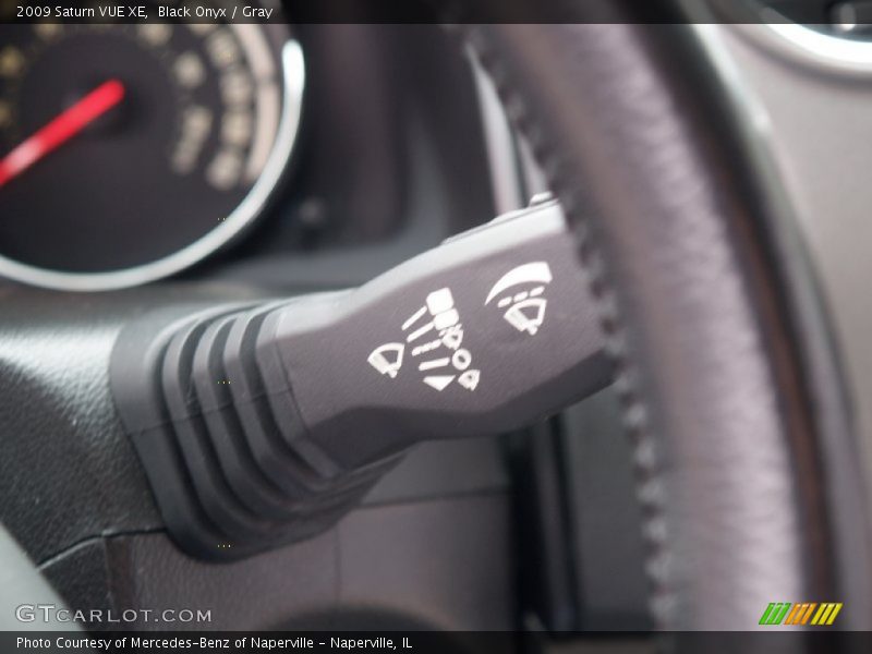 Black Onyx / Gray 2009 Saturn VUE XE