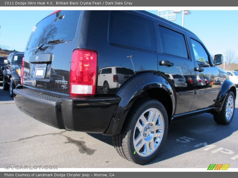 Brilliant Black Crystal Pearl / Dark Slate Gray 2011 Dodge Nitro Heat 4.0