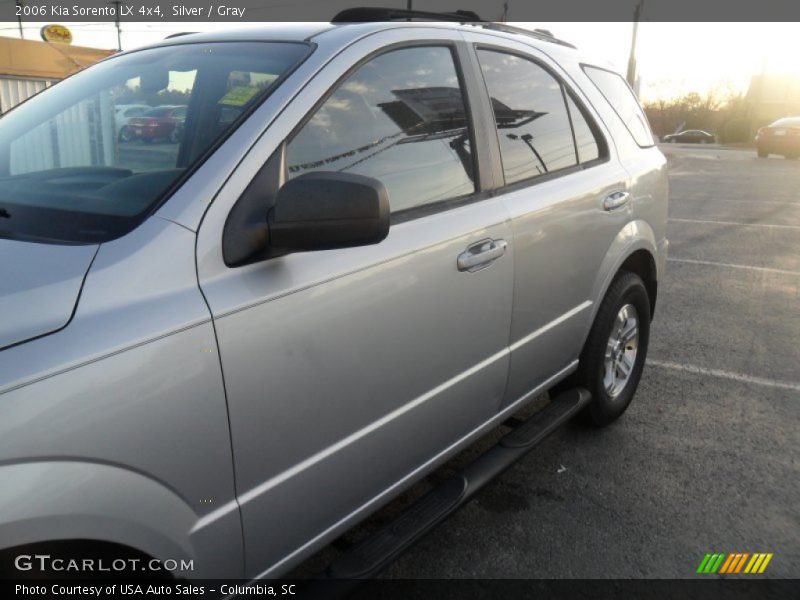 Silver / Gray 2006 Kia Sorento LX 4x4