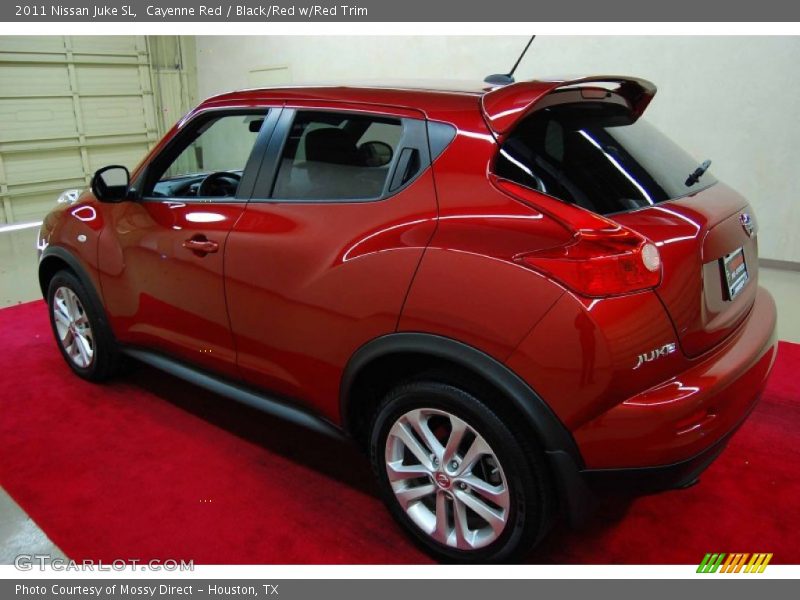 Cayenne Red / Black/Red w/Red Trim 2011 Nissan Juke SL