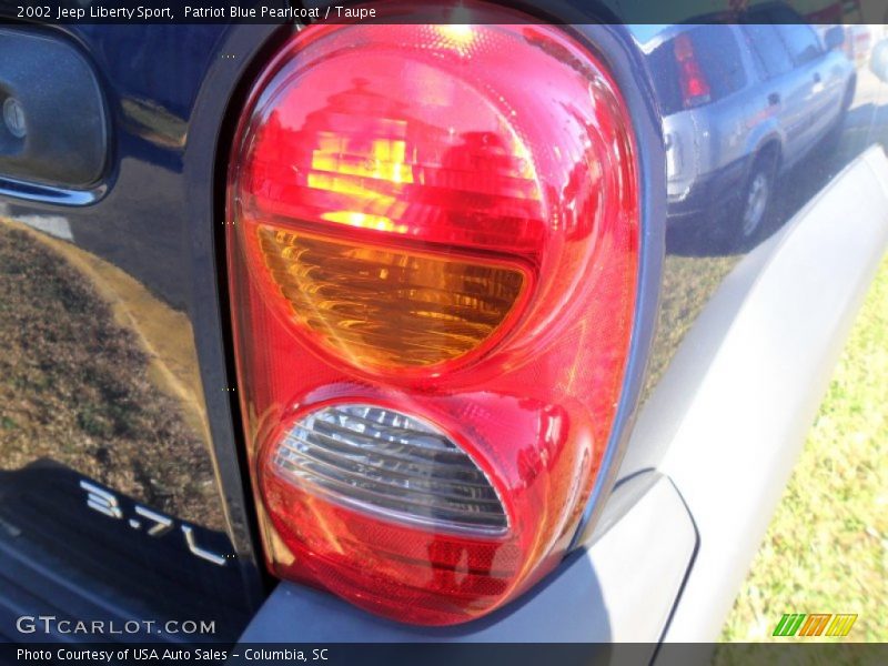 Patriot Blue Pearlcoat / Taupe 2002 Jeep Liberty Sport