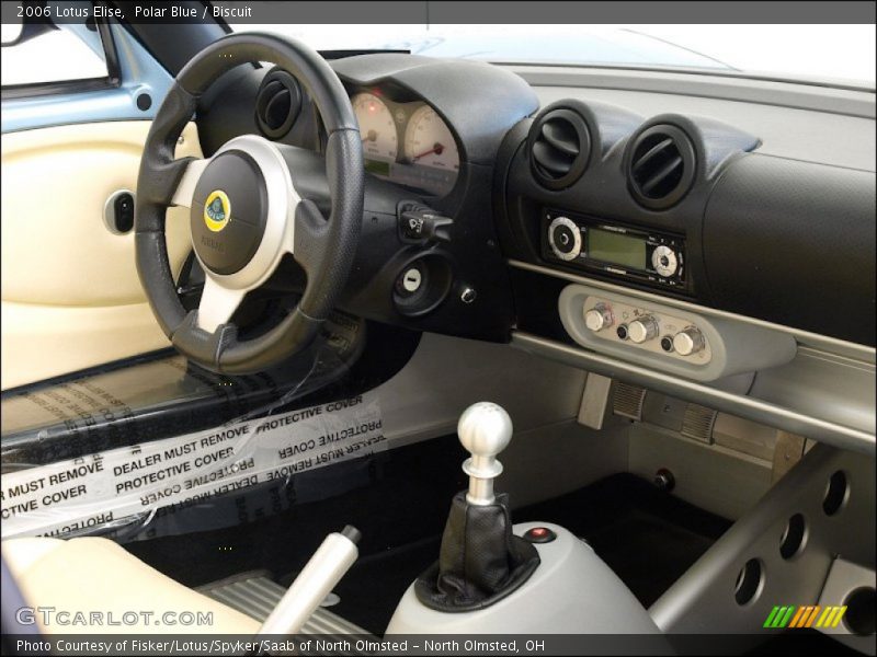 Dashboard of 2006 Elise 