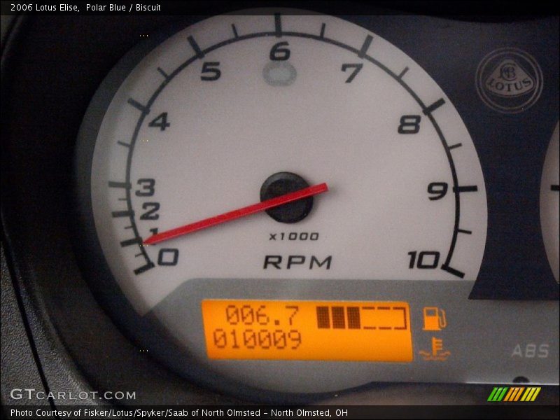 Polar Blue / Biscuit 2006 Lotus Elise