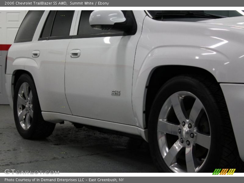 Summit White / Ebony 2006 Chevrolet TrailBlazer SS AWD