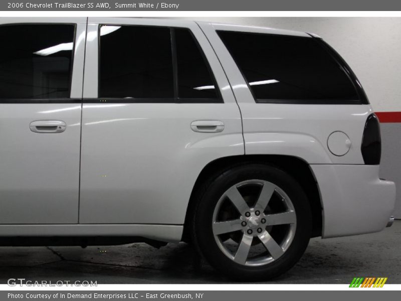 Summit White / Ebony 2006 Chevrolet TrailBlazer SS AWD
