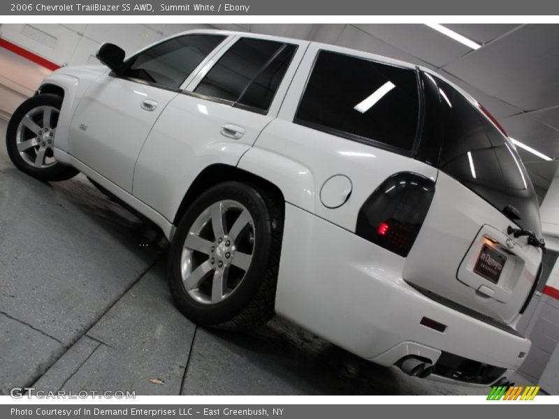 Summit White / Ebony 2006 Chevrolet TrailBlazer SS AWD